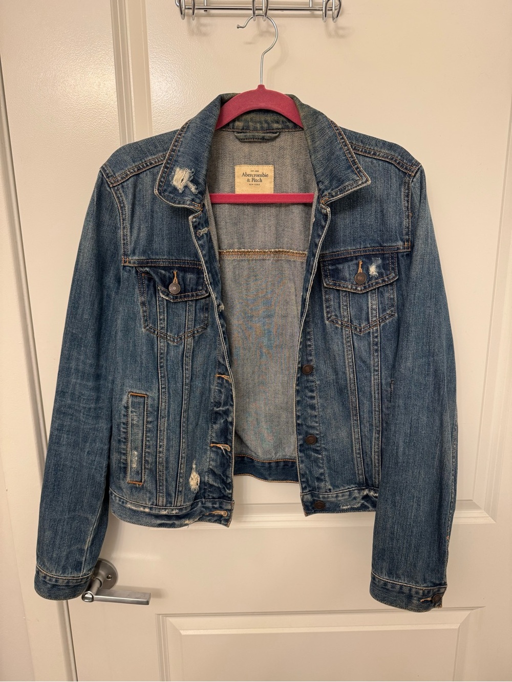 Abercrombie & Fitch Women's Medium Blue Distressed Denim Jacket